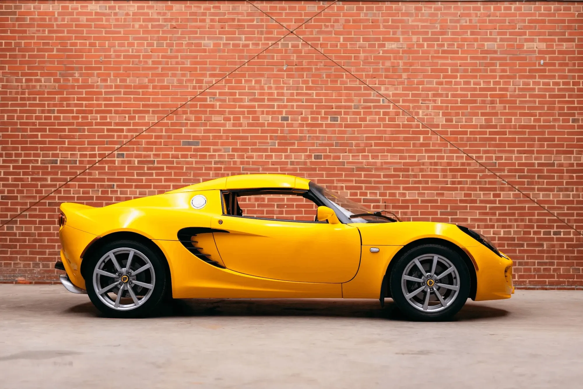 2005 Lotus Elise